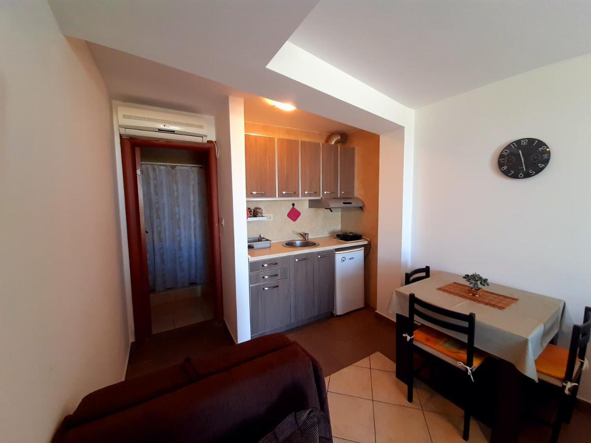 Rakocevic Apartments Petrovac na moru Exterior foto